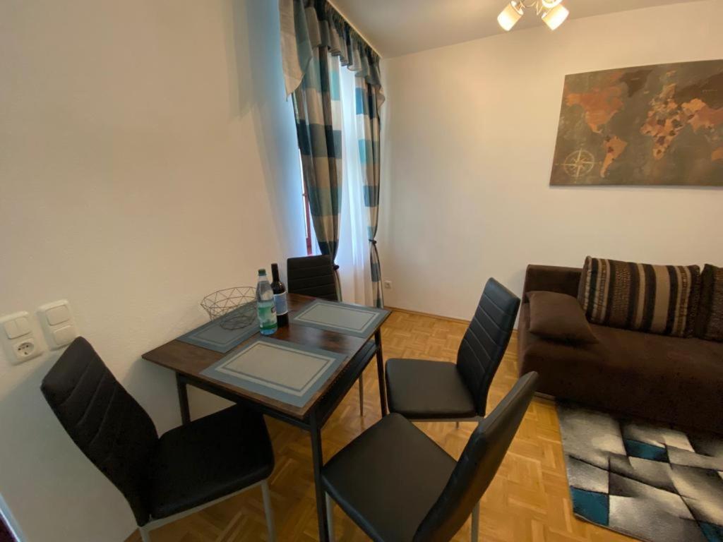 Apartment Altstadt 2 ピルナ エクステリア 写真